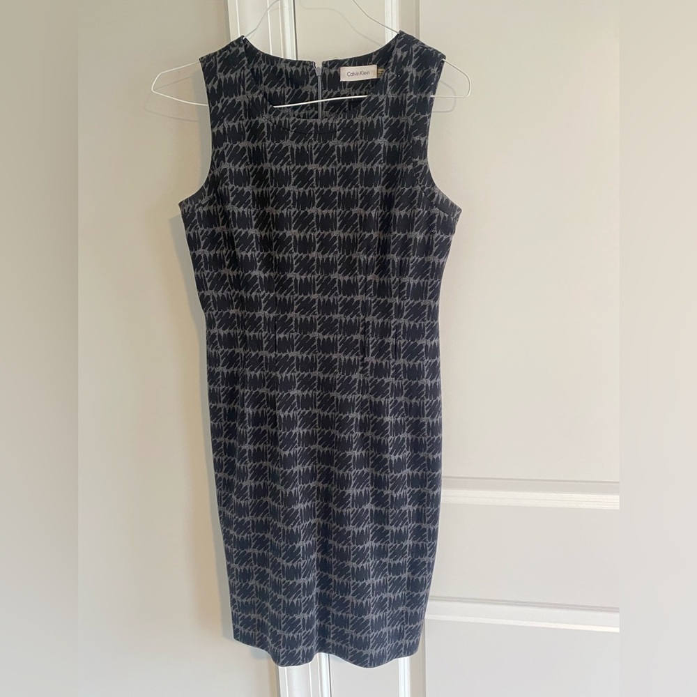 Black and gray Calvin Klein sheath dress. work office dress size 6
